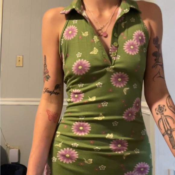 J is for Justify size small dress - Picture 2 of 3